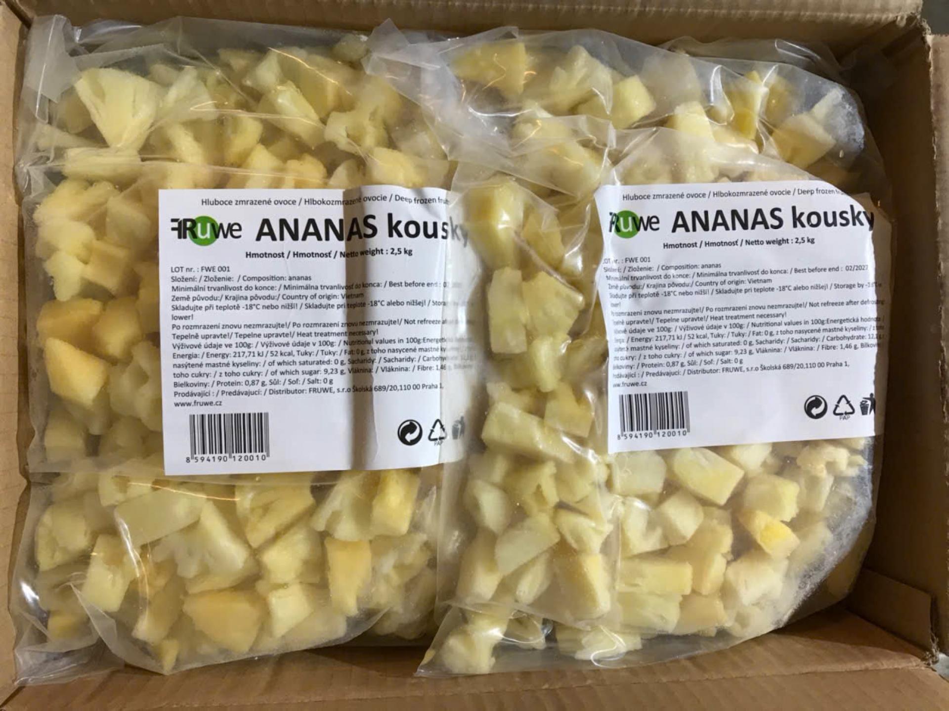 ananas-kousky.jpeg
